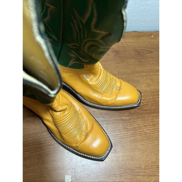 Vintage O\'Sullivan Cowhide Western Cowboy Boots Size 7.5 Brown Ortho Ease Heel